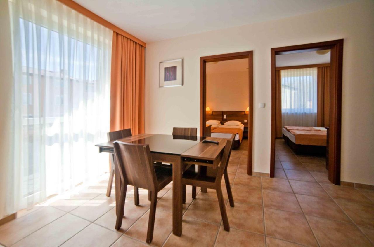 Amelia Apartamenty Wladyslawowo Bagian luar foto