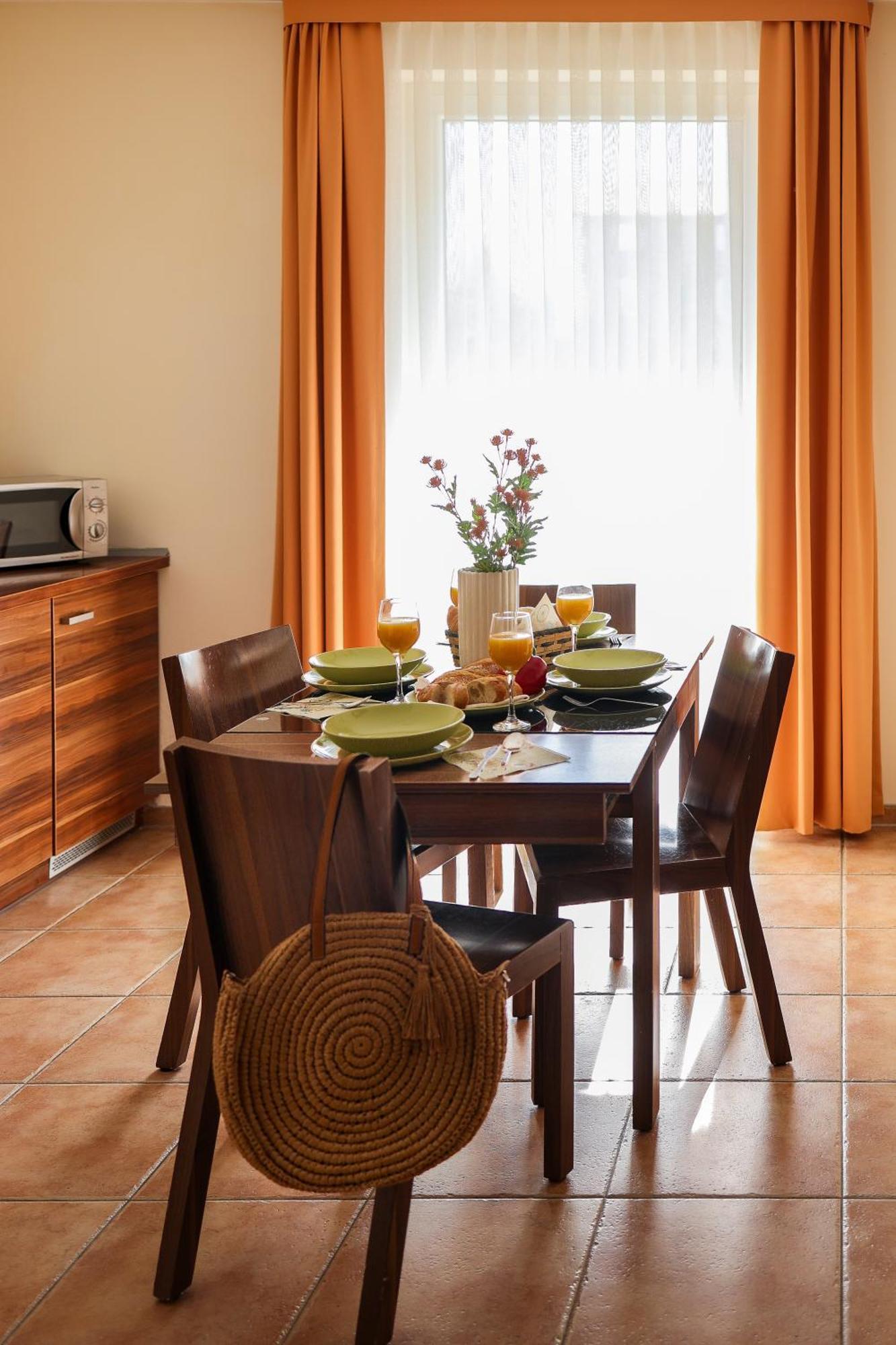 Amelia Apartamenty Wladyslawowo Bagian luar foto